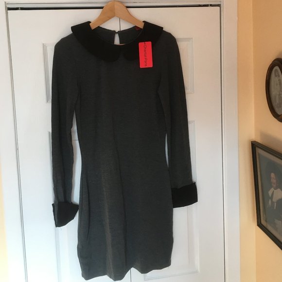 Long sleeve, Peter Pan style dress - Picture 1 of 4